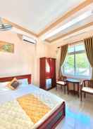 BEDROOM Trung Hau Hotel