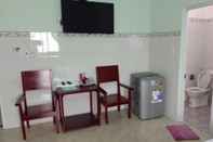 Toilet Kamar Long An Motel