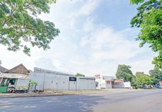 外部的 3 Collection O 90783 Probolinggo Homestay