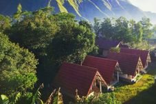 Bên ngoài Sembalun Bungalow