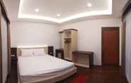 Bedroom 4 Villa Pelangi 3