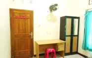 Bilik Tidur 7 Affordable Room at Wisma Ketapang Hostel Cilacap