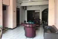 Lobby Hotel Matahari Solo