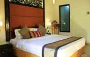 Kamar Tidur 4 Beringgis Beach Resort & Spa