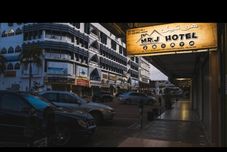 외관 Mr J Hotel Kota Bharu