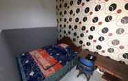 Bedroom 4 Affordable Room at Matahari Homestay