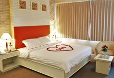 Phòng ngủ 2 The Rich Hotel