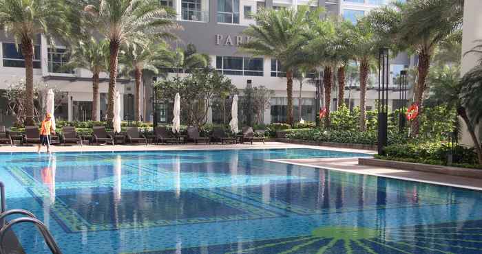 สระว่ายน้ำ Sai Gon Lotus Hotel Apartment