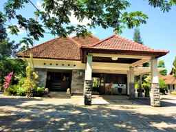 Hotel Minak Jinggo, Rp 637.299