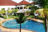 Swimming Pool Hotel Mustika Tuban