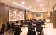 Dewan Majlis 4 Hotel Sukajadi By Holie