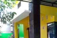 ภายนอกอาคาร Cozy House 2 Bedrooms at Shifa Homestay