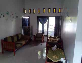 ล็อบบี้ 2 Cozy House 2 Bedrooms at Shifa Homestay