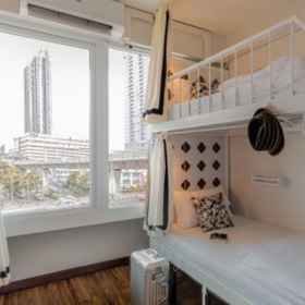 Bedroom 1 The Quarter Bangkok Poshtel, Hotel 2/12-13 Phahon Yothin Rd