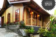 Exterior Larosa Homestay Banyuwangi