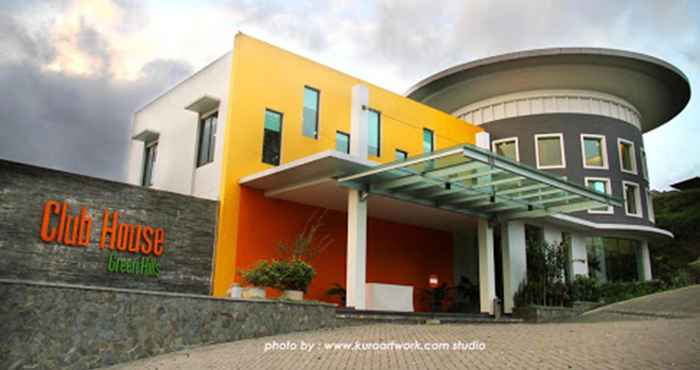 Lobi Terrace Hills Villa