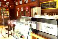 Quầy bar, cafe và phòng lounge Baantip Suantong Resort