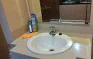 In-room Bathroom 6 U Residence 2 Karawaci (NIC1)	