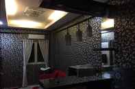 Lobby Apartment The Suite @Metro By agus