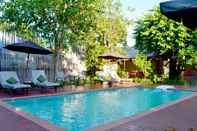 Swimming Pool Oasis91 Resort & Restaurant