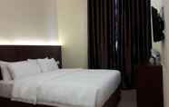 Phòng ngủ 4 Emart Hotel (Riam) S/B