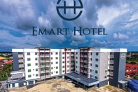 Luar Bangunan Emart Hotel (Riam) S/B