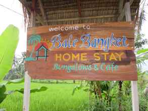 ภายนอกอาคาร 4 Bale Bangket Homestay