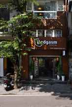 Exterior 4 Bedgasm Hostel