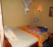 Bedroom 5 Kembang Kuning Cottages