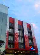 EXTERIOR_BUILDING C Hotel Cirebon