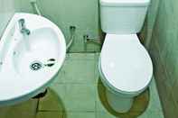 Toilet Kamar C Hotel Cirebon