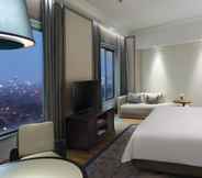 Bedroom 6 Shangri-La Surabaya