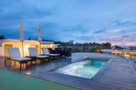 Swimming Pool Lets Phuket Twin Sands Resort & Spa (SHA Plus+)