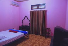 Kamar Tidur 5 Aini Homestay