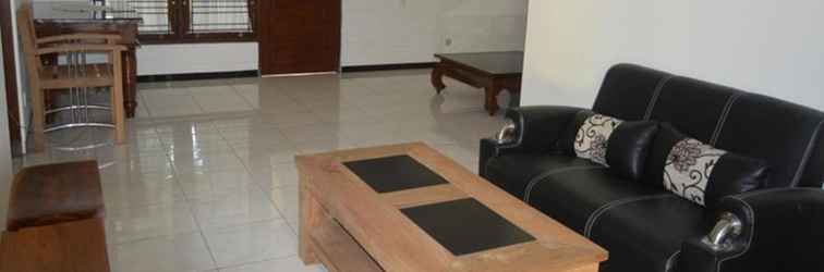 Lobi 3 Bedroom Homestay at Maguwoharjo 4 by WeStay (WMG4)