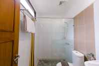 Toilet Kamar Taman Yuwono Heritage Malioboro by Natts Hospitality