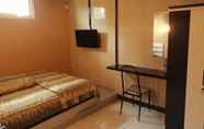 Bedroom 6 Budget Room at Jala In De Kost Syariah