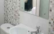 Toilet Kamar 7 Ethan Hotel Cilincing Plaza