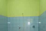 In-room Bathroom Bukit Senaru Homestay