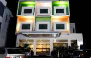 Exterior 2 N2 Hotel Gunung Sahari