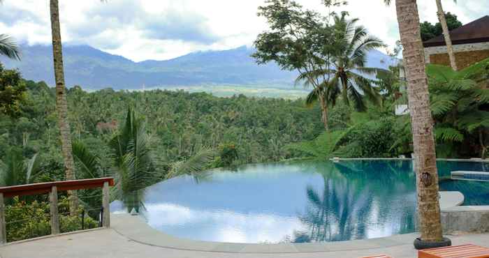 Kolam Renang Jiwa Jawa Resort Ijen