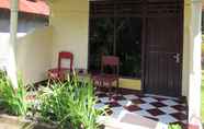 Luar Bangunan 6 Gunung Baru Homestay