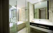 Toilet Kamar 7 Swandor Cam Ranh Hotel & Resorts