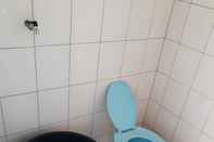 Toilet Kamar Wisma Sarah I