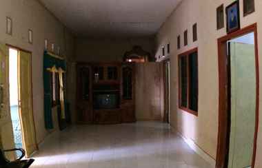 Lobby 2 Rumah Kita Homestay