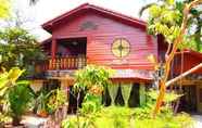 Luar Bangunan 2 Moradok Thai Guesthouse