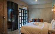 Kamar Tidur 4 The Old Inn