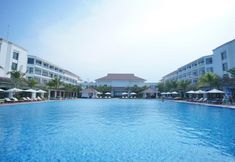 สระว่ายน้ำ 2 Renaissance Hoi An Resort and Spa