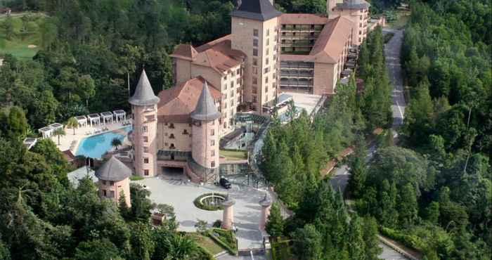 Exterior The Chateau Spa & Wellness Resort