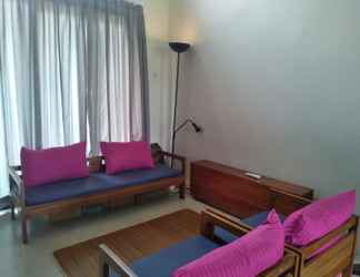 Lobi 2 D8 Kost (Male only)